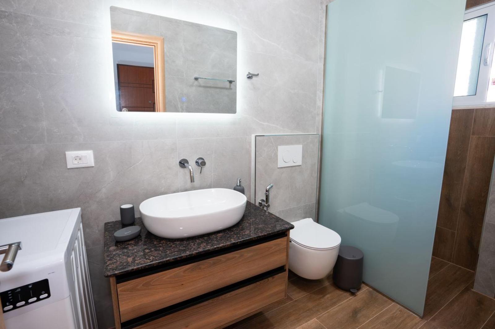 Roel Apartments Саранда Екстер'єр фото